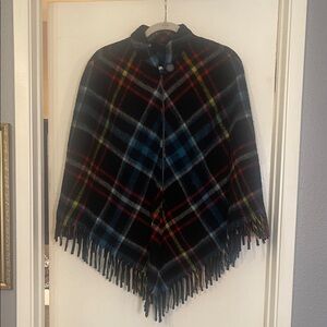 Wool plaid poncho vintage onesize fringe
